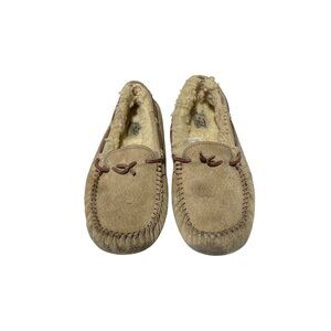 Ugg Australia Womens Sheepskin Moccasin Slippers Size 8 Beige